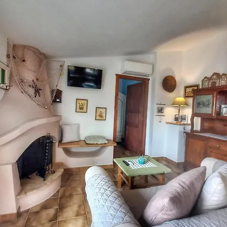 Сasa de vacaciones Su Pasu Budoni